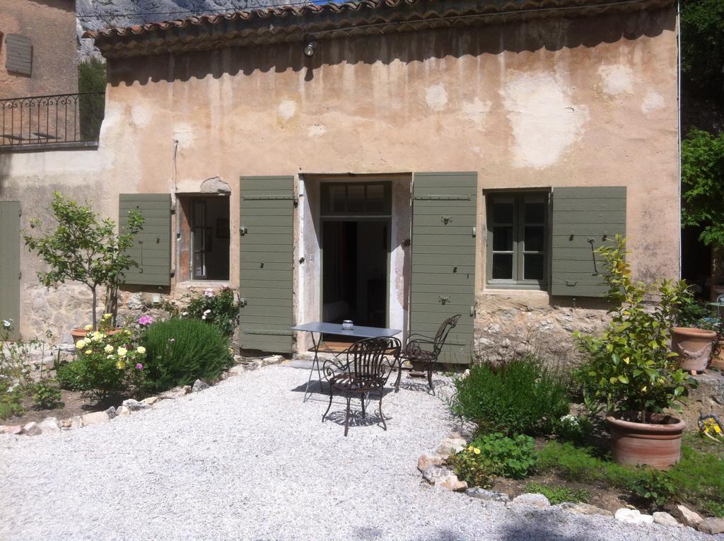 Le Moulin En Provence Bed & Breakfast Saint-Antonin-sur-Bayon ภายนอก รูปภาพ