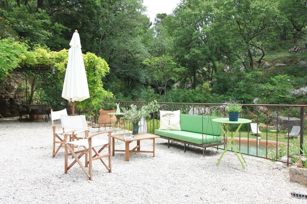 Le Moulin En Provence Bed & Breakfast Saint-Antonin-sur-Bayon ภายนอก รูปภาพ